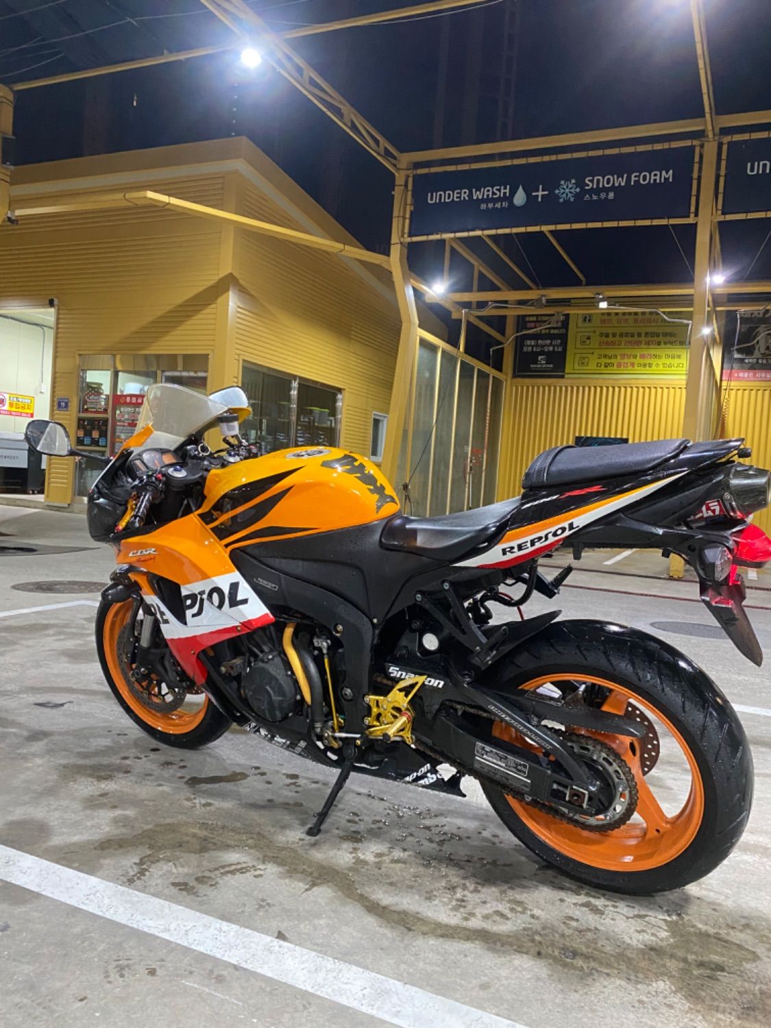 혼다 CBR 600 RR more