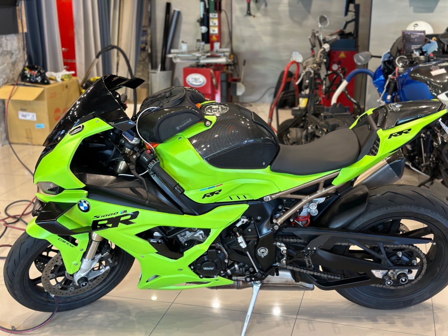 BMW S 1000 RR 2021 옐로 사진 5