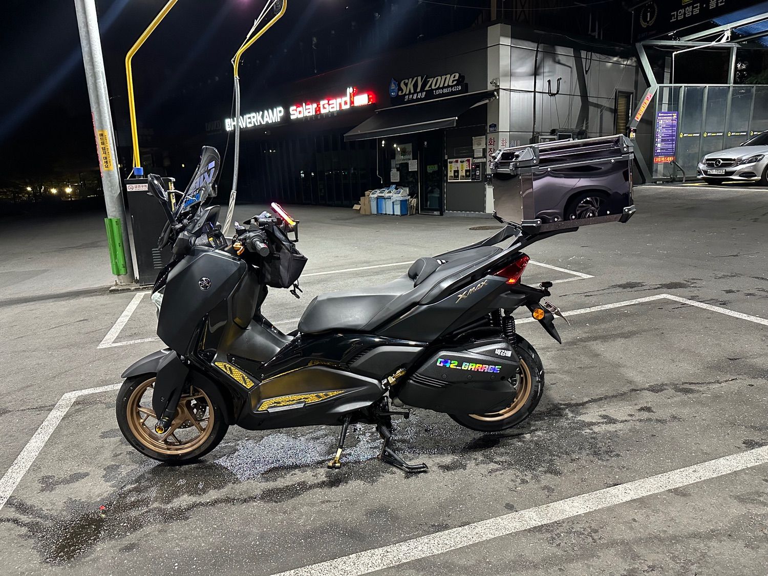 야마하 XMAX 300 ABS thumb 2