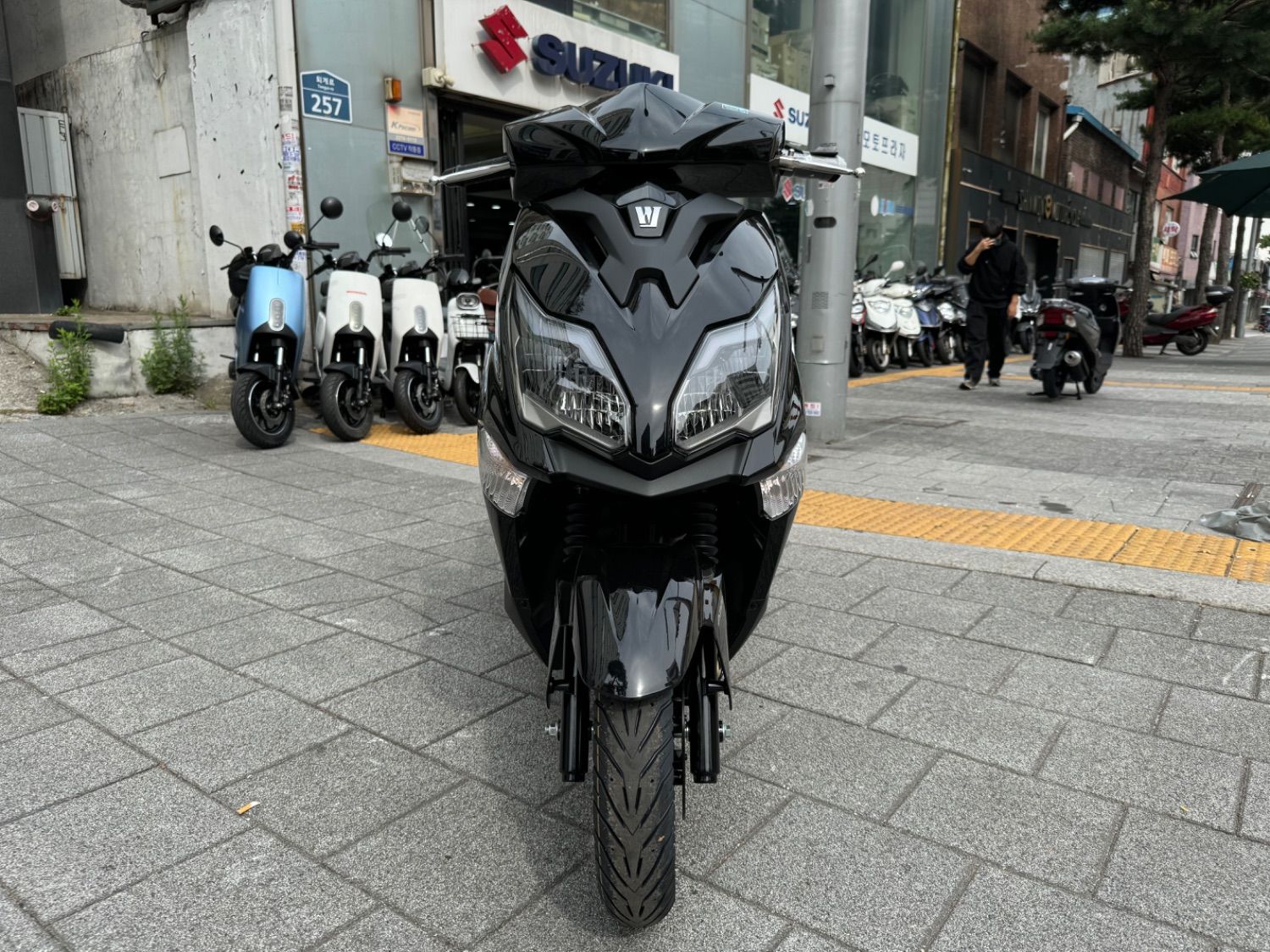 하우주 AFR 125 S  more