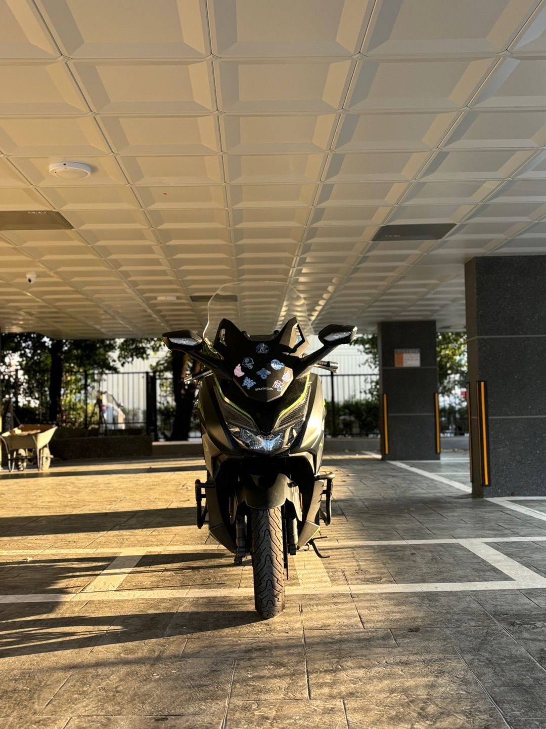 혼다 포르자 350 main