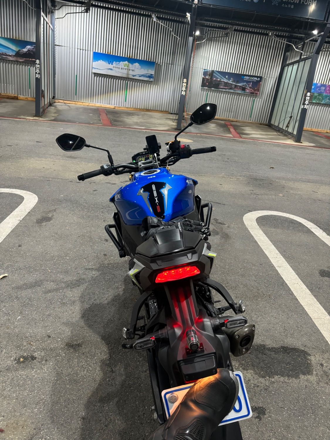 스즈키 GSX S 1000 thumb 2