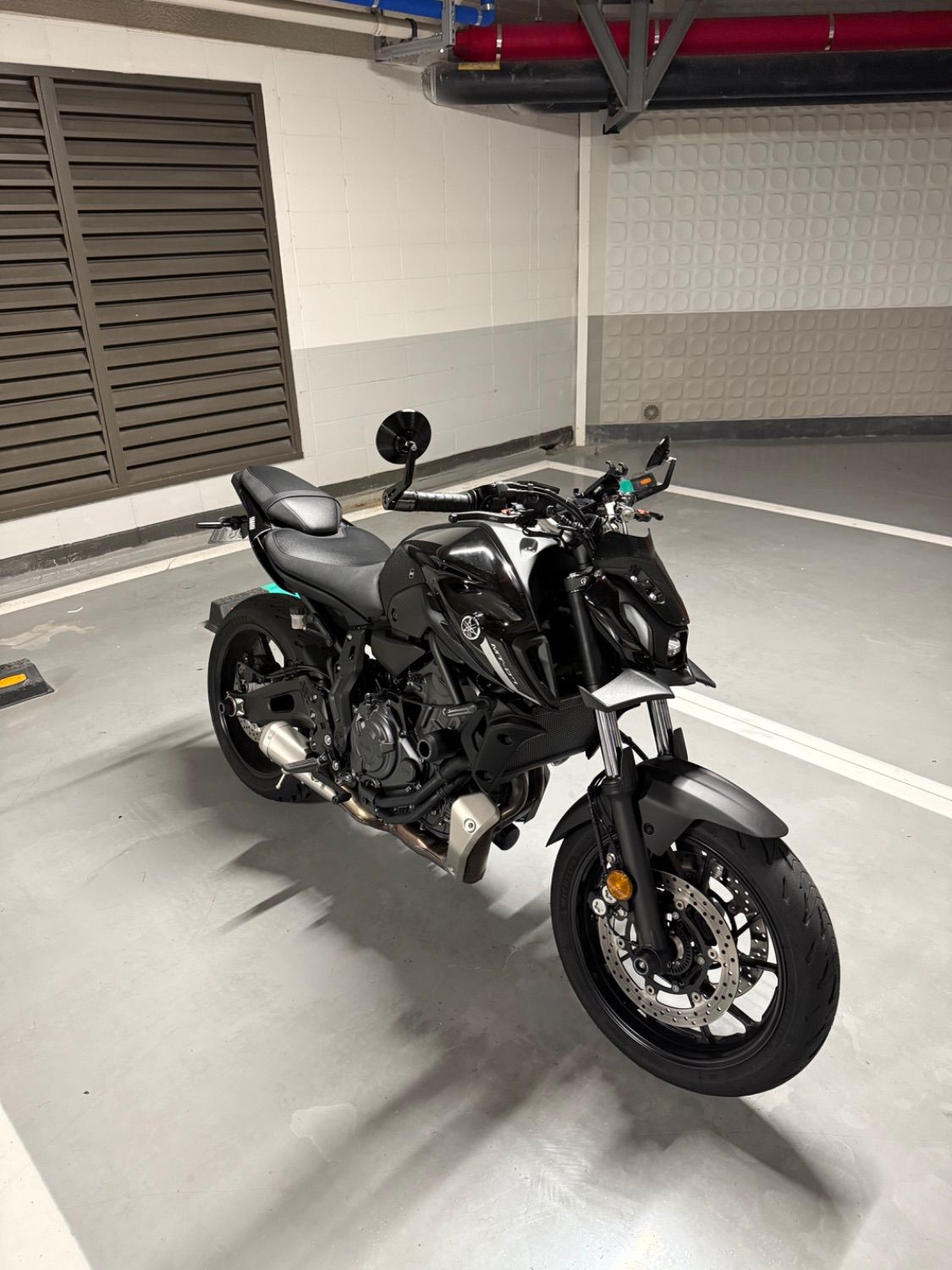 야마하 MT 07 more