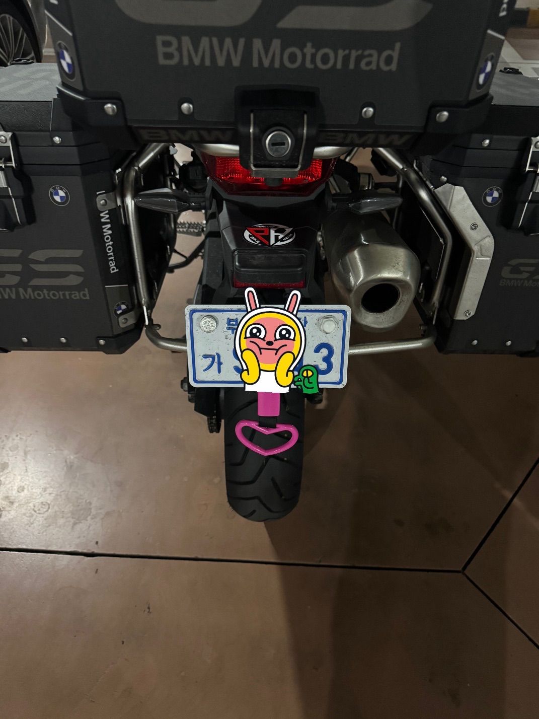 BMW F 900 GS ADV 2024 화이트 사진 4