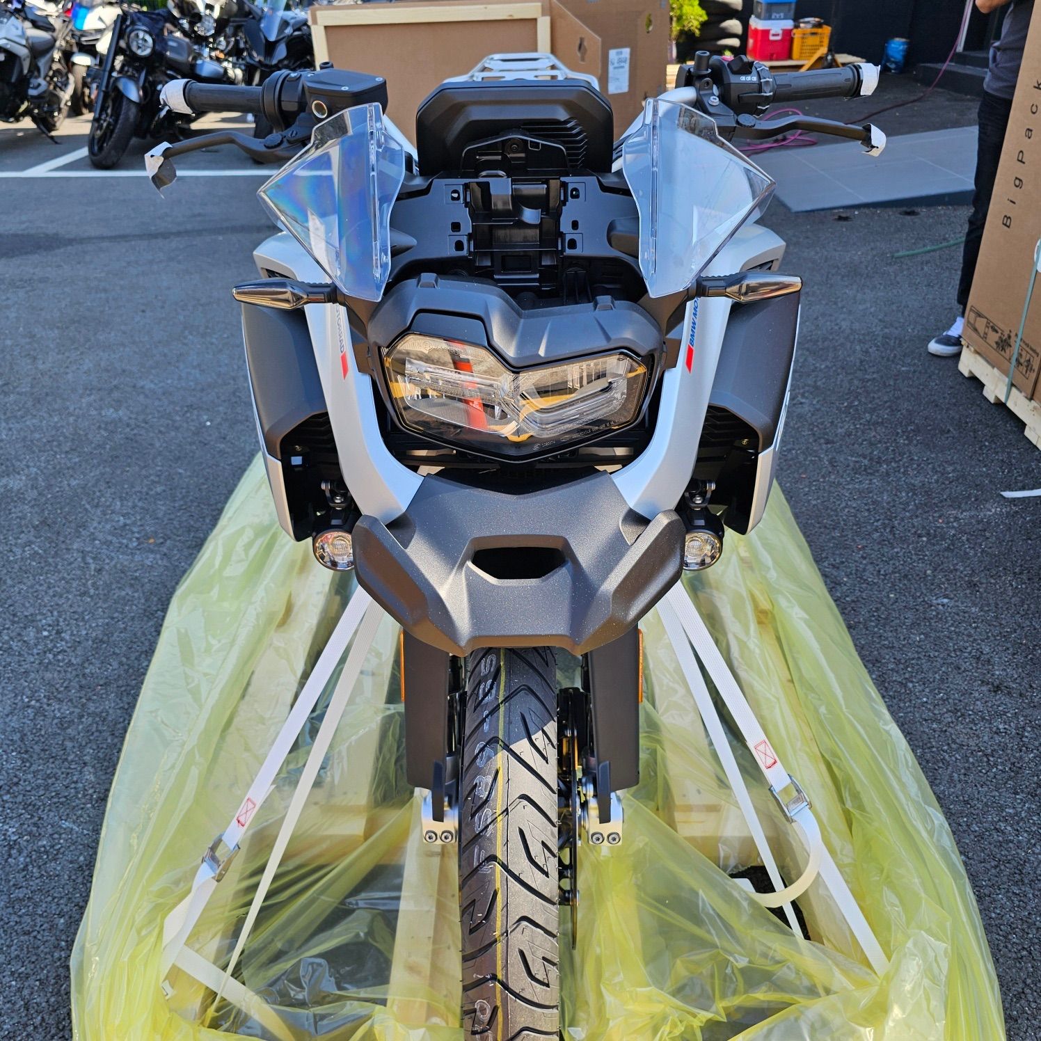 BMW F 900 GS ADV 2024 화이트 사진 5