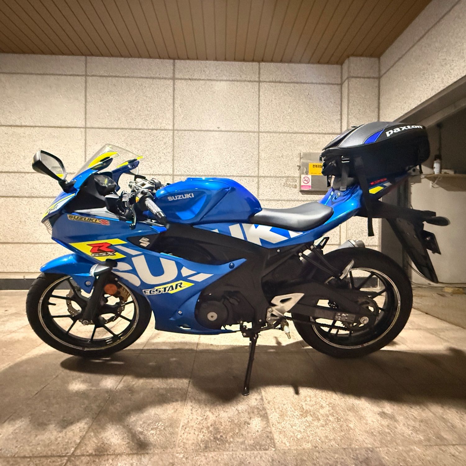 스즈키 GSX R 125 ABS thumb 2