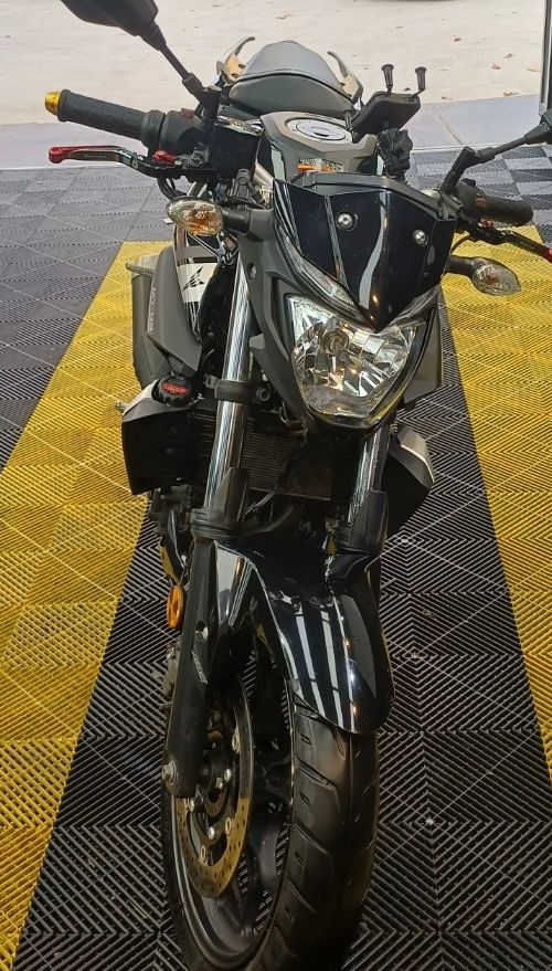 야마하 MT 03 thumb 2