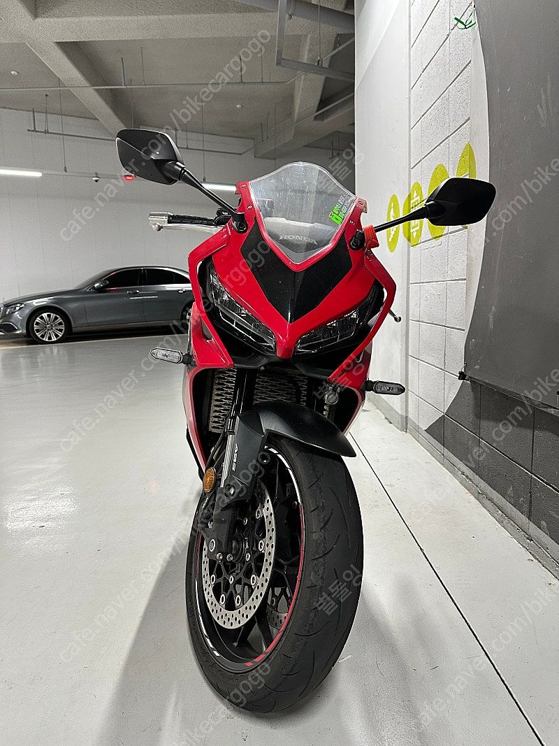 혼다 CBR 650 R MT thumb 2