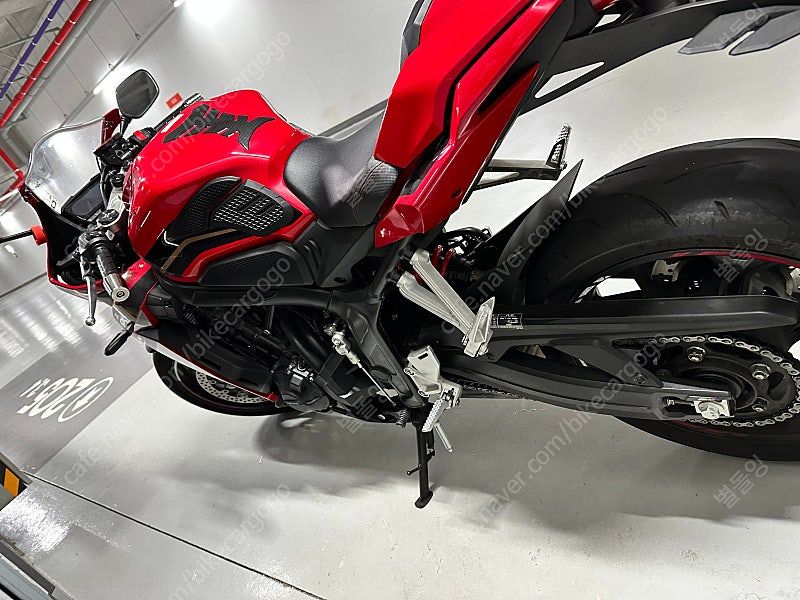 혼다 CBR 650 R MT more