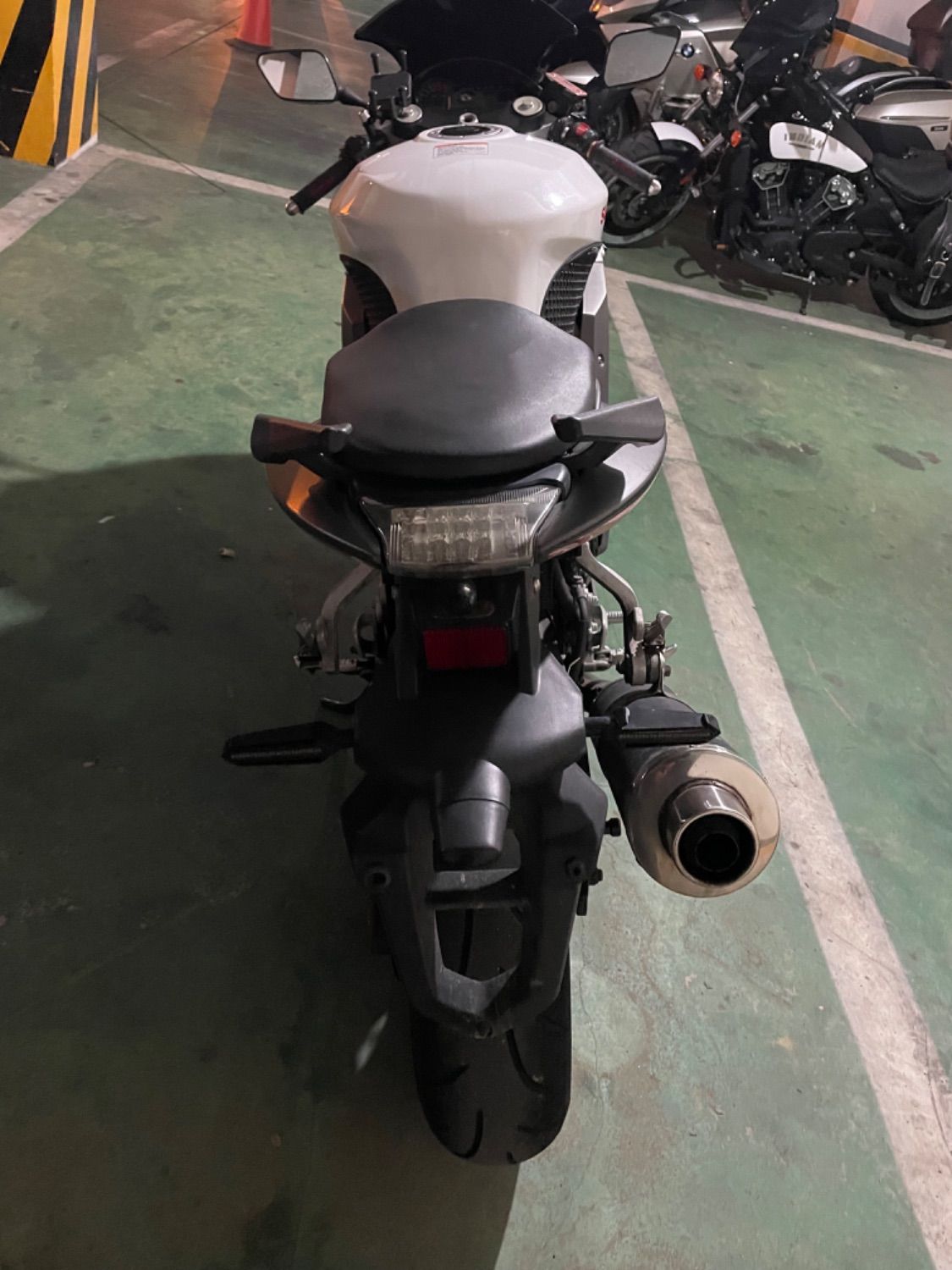 KR모터스 코멧 650 RC more