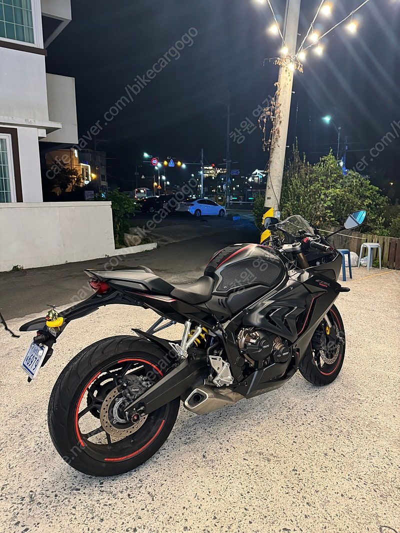 혼다 CBR 650 R MT more