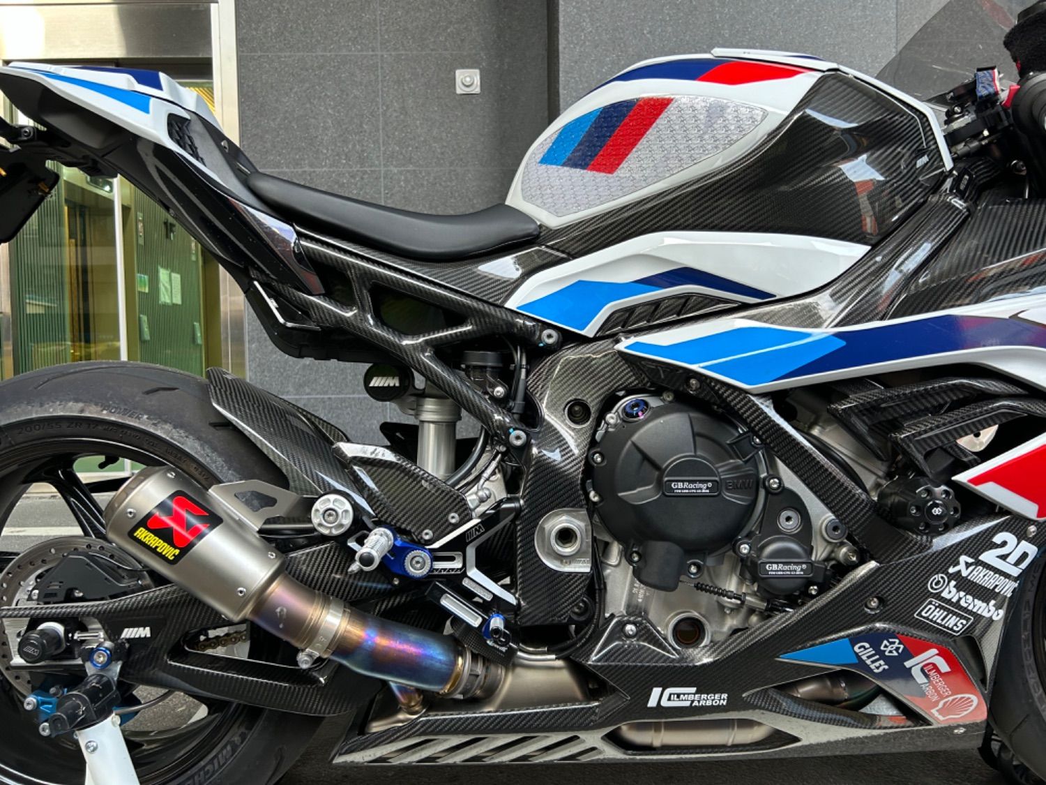 BMW M 1000 RR 2022 화이트 사진 4
