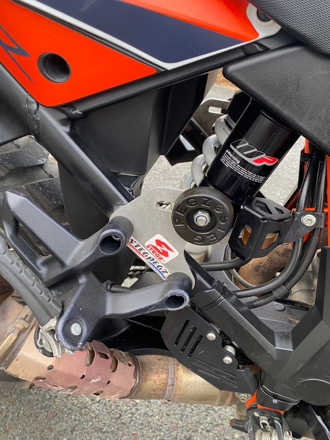 KTM 1290 슈퍼 어드벤처 R 2018 레드 사진 4