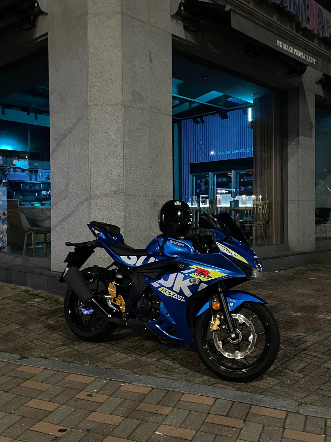 스즈키 GSX R 125 ABS main