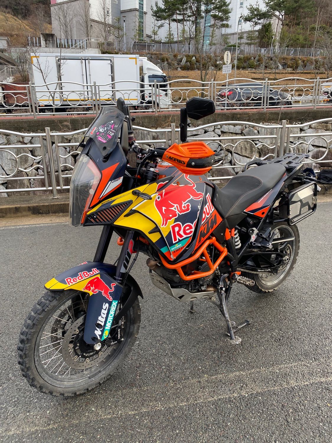 KTM 1290 슈퍼 어드벤처 R 2018 레드 사진 2
