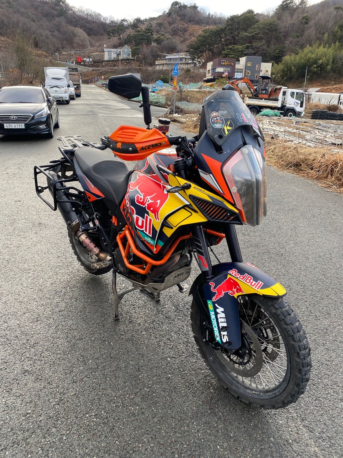 KTM 1290 슈퍼 어드벤처 R 2018 레드 사진 1