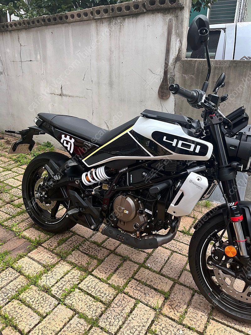 허스크바나 비트필렌 401 more