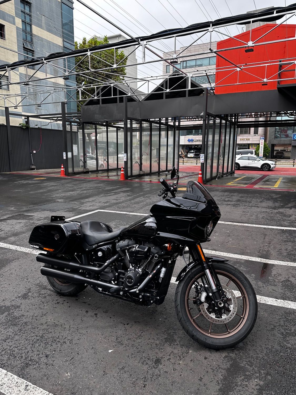 할리데이비슨 로우라이더 ST thumb 2