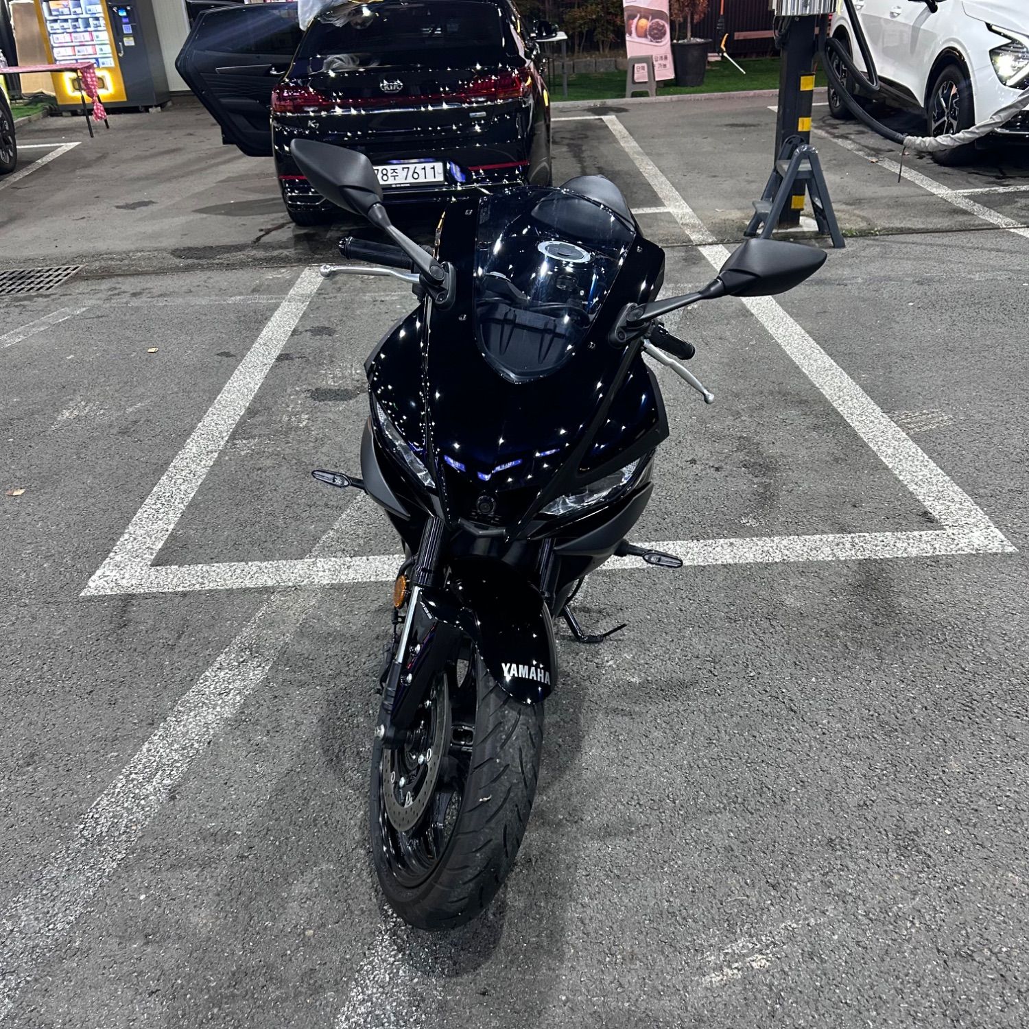 야마하 YZF R3 more