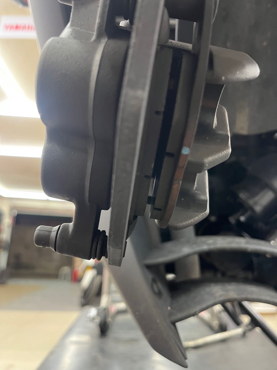 야마하 YZF R3 more