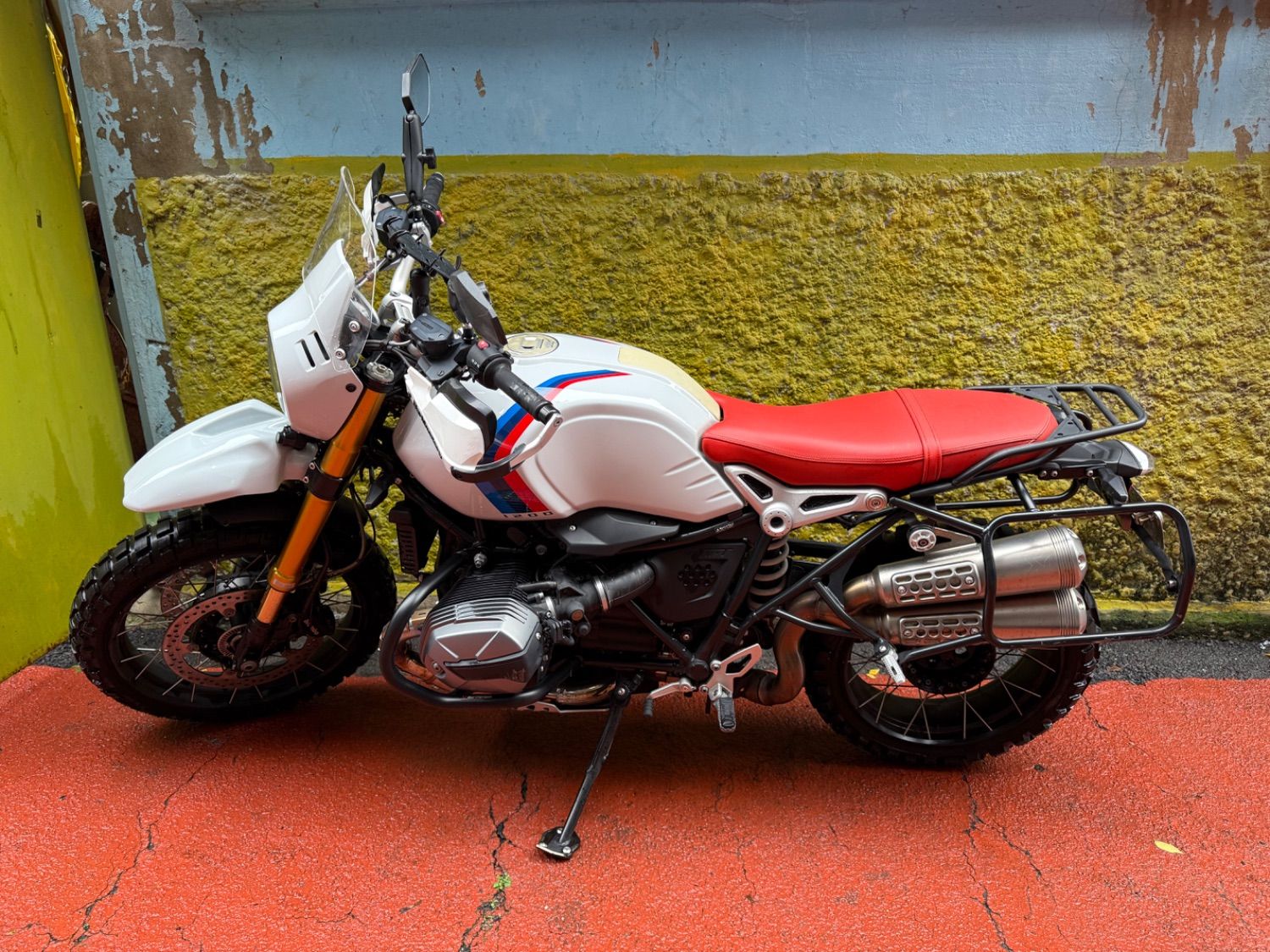 BMW R nine T 어반 GS 2021 화이트 사진 1