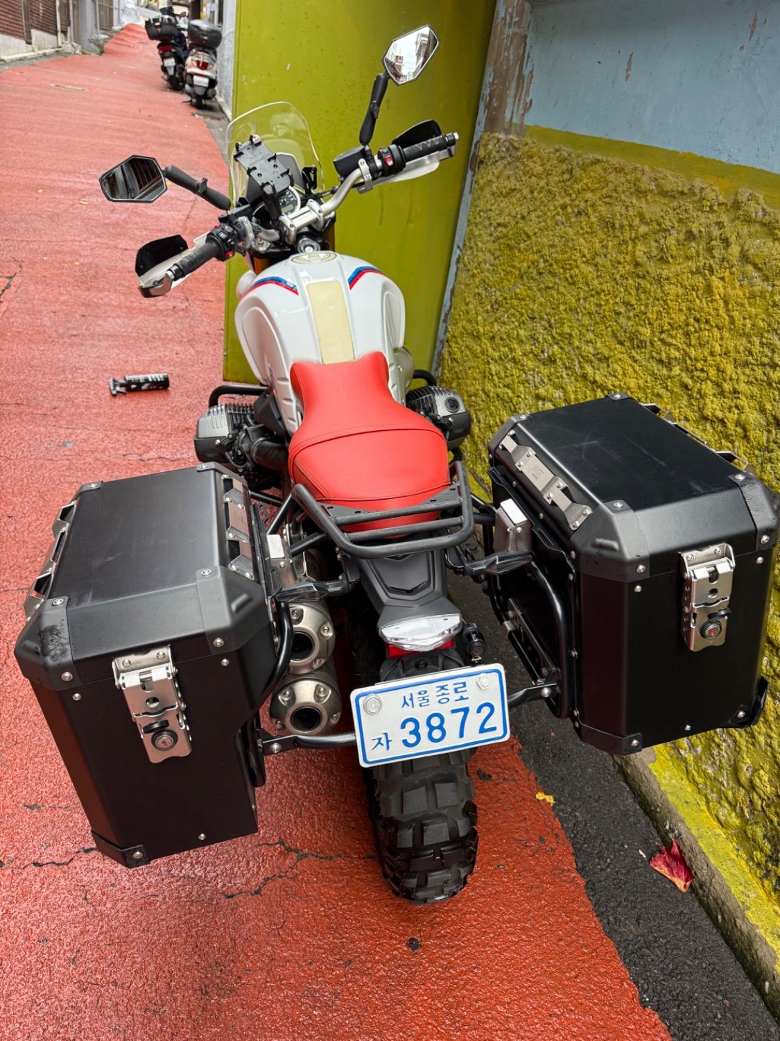 BMW R nine T 어반 GS 2021 화이트 사진 7