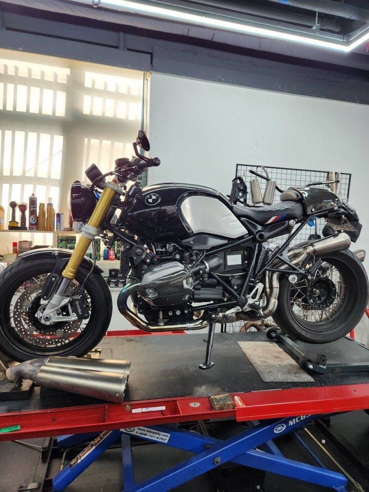BMW R nine T 2018 블랙 사진 4