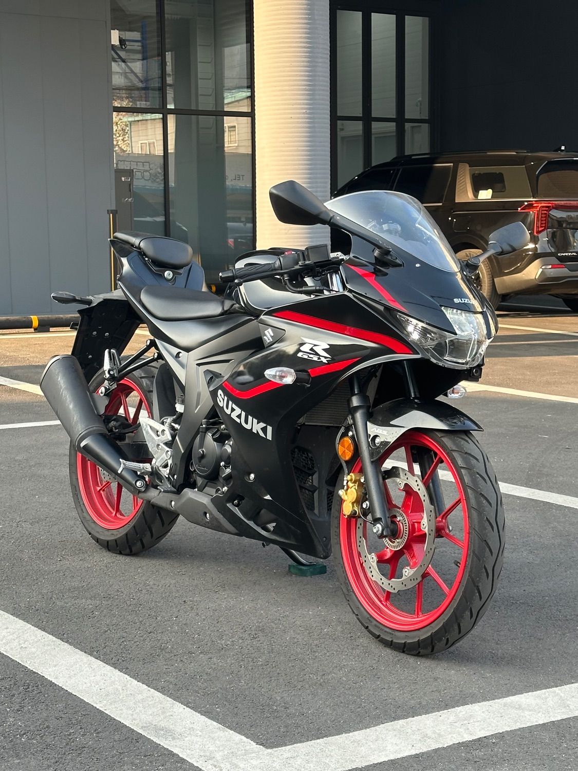 스즈키 GSX R 125 ABS main