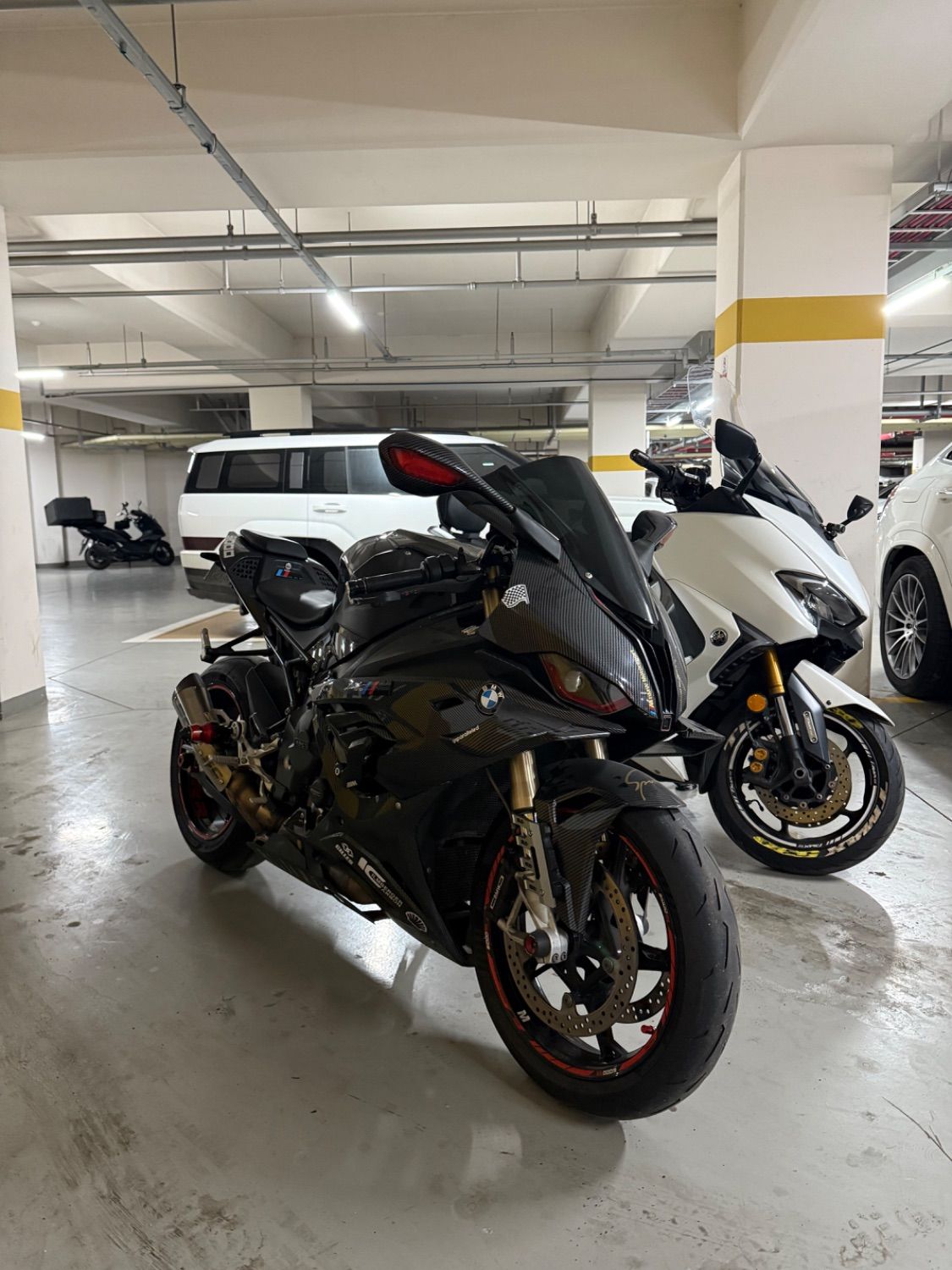 BMW S 1000 RR 2020 블랙 사진 1