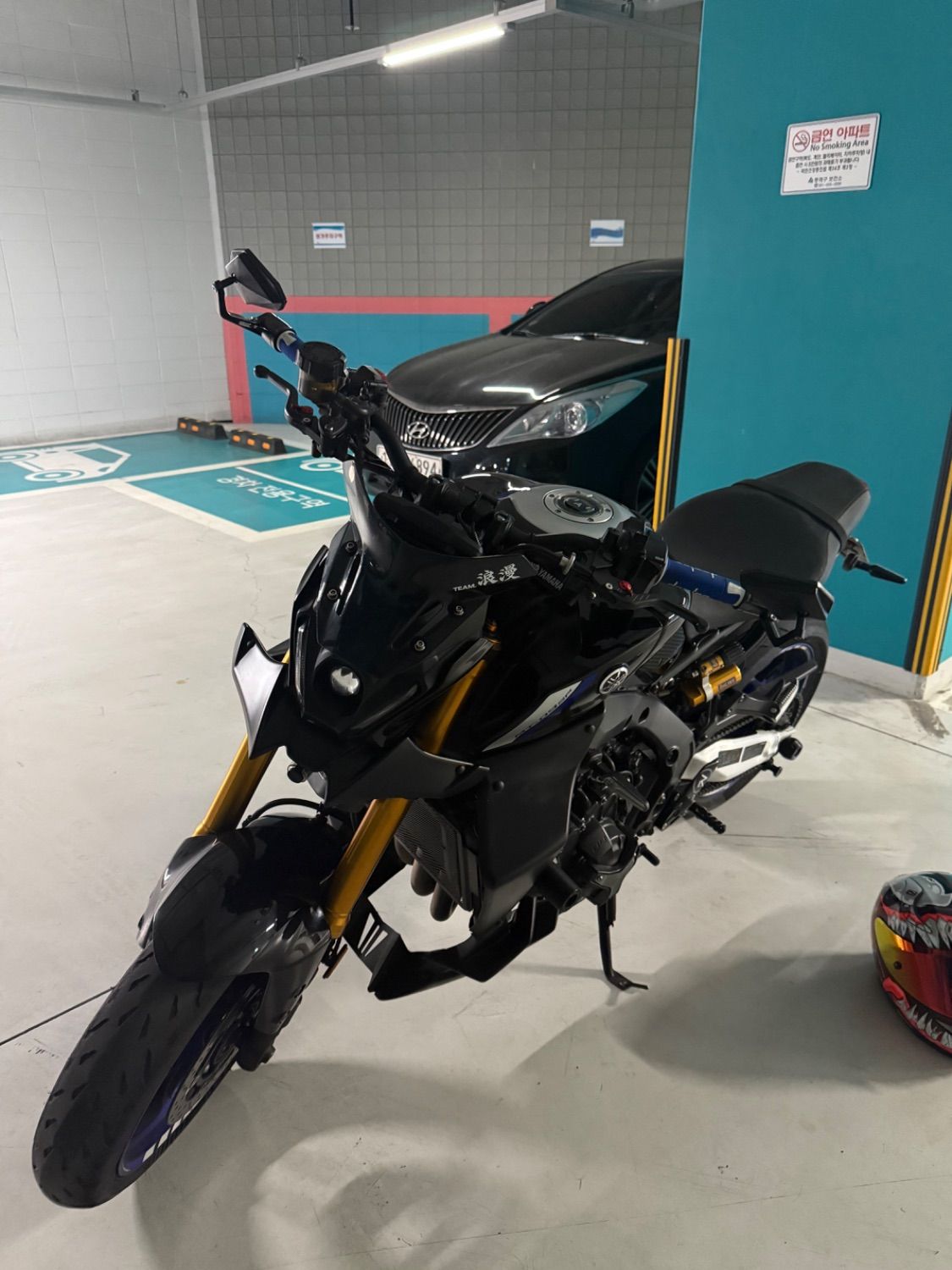 야마하 MT 09 SP 2021 블랙 사진 1