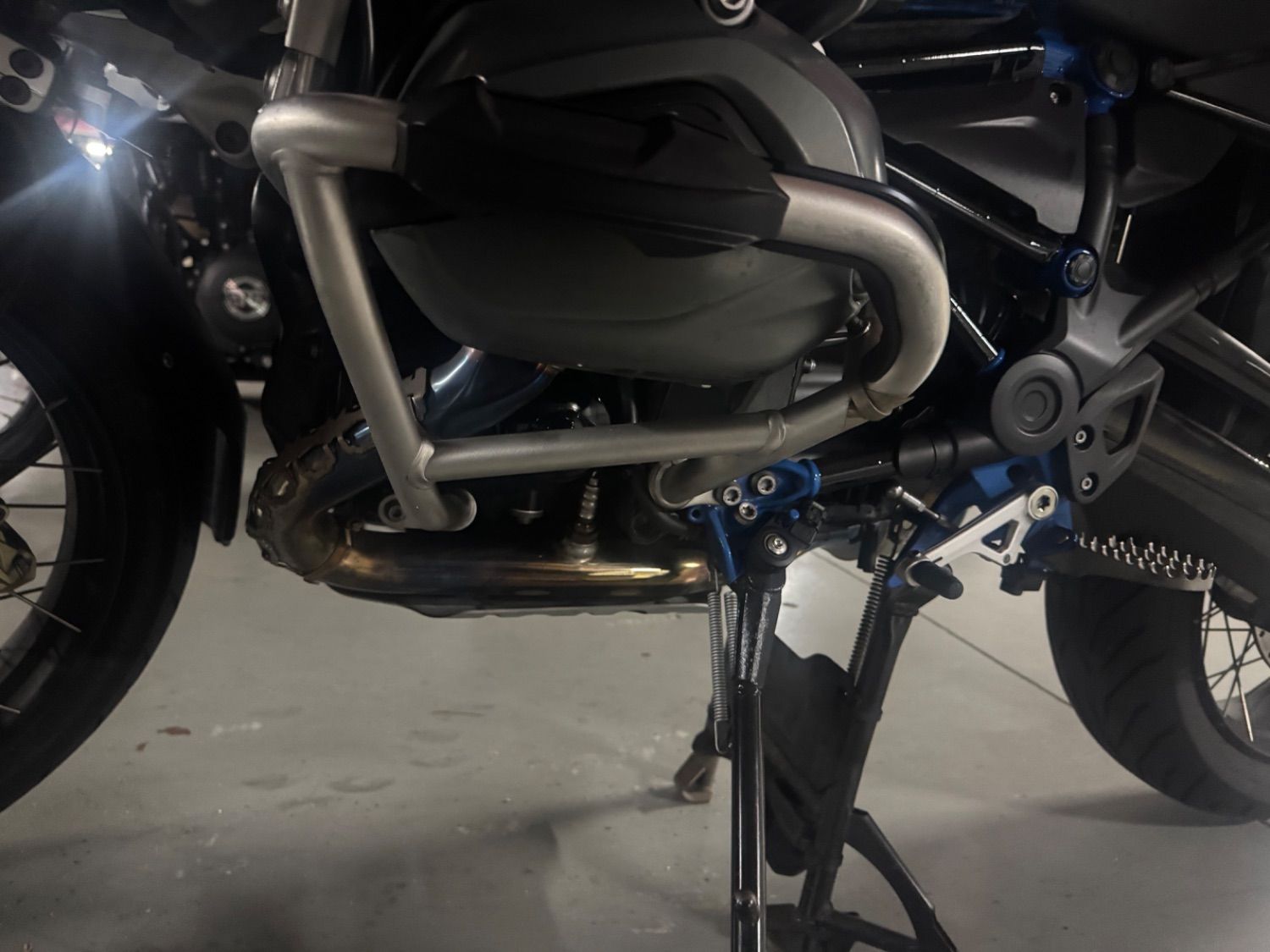 BMW R 1200 GS 어드벤처 2018 블랙 사진 4