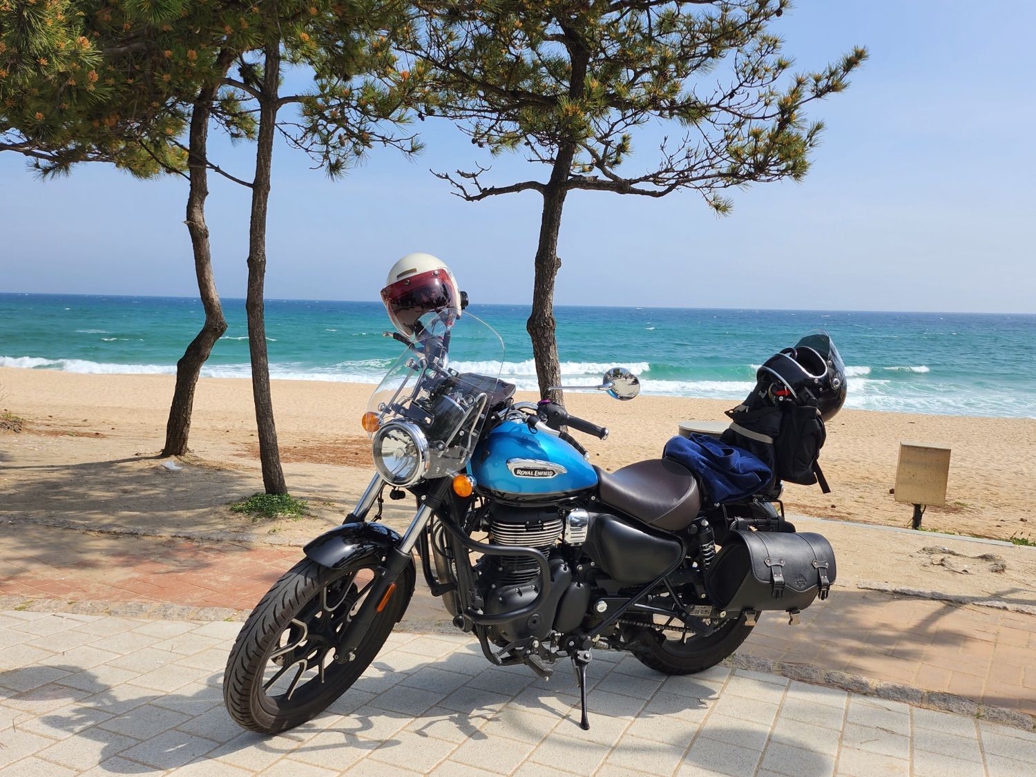 로얄엔필드 메테오 350 thumb 2