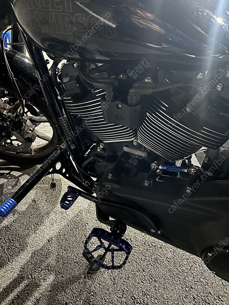 할리데이비슨 소프테일 로우라이더 S thumb 2