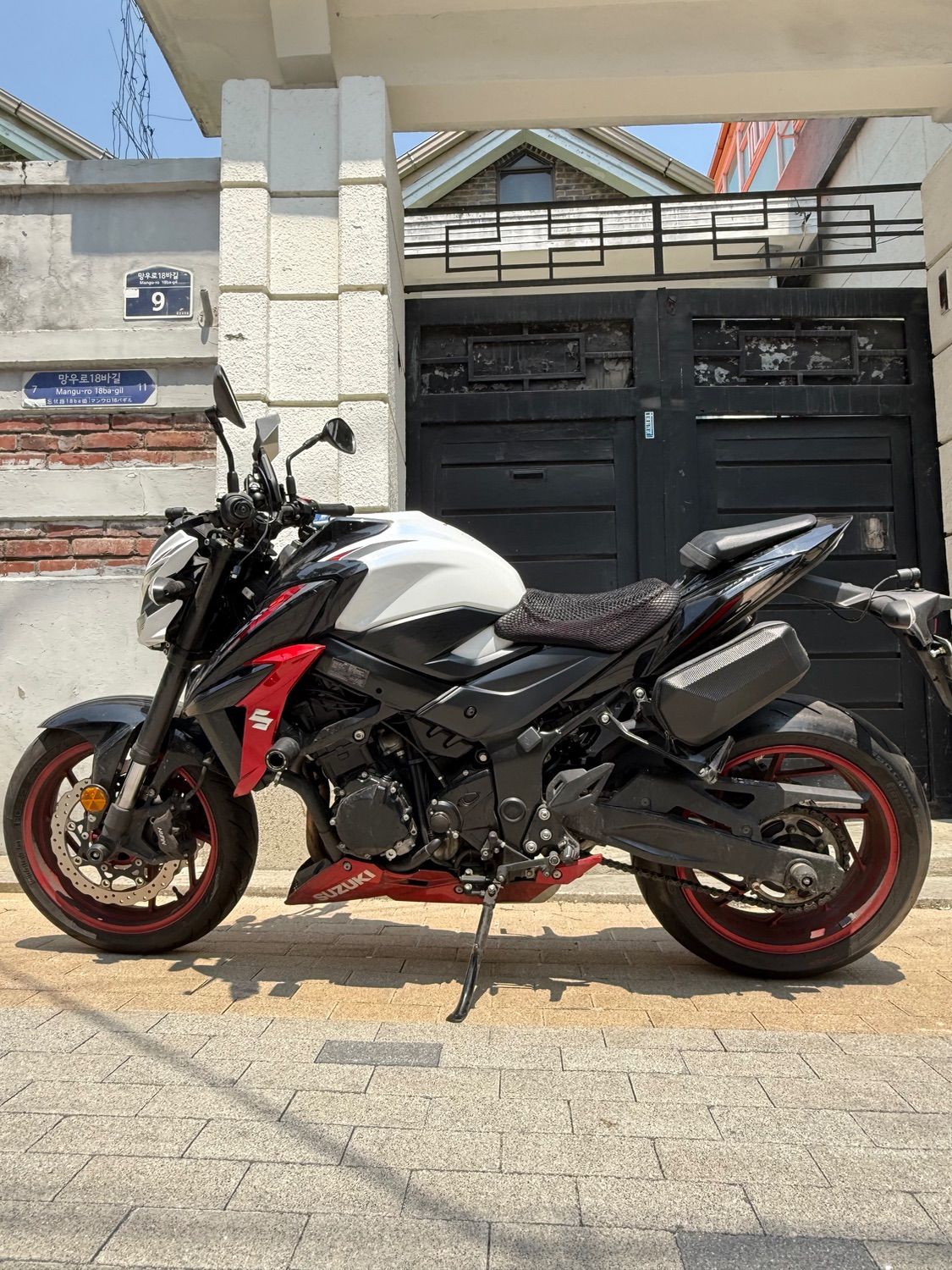 스즈키 GSX S 750 thumb 2