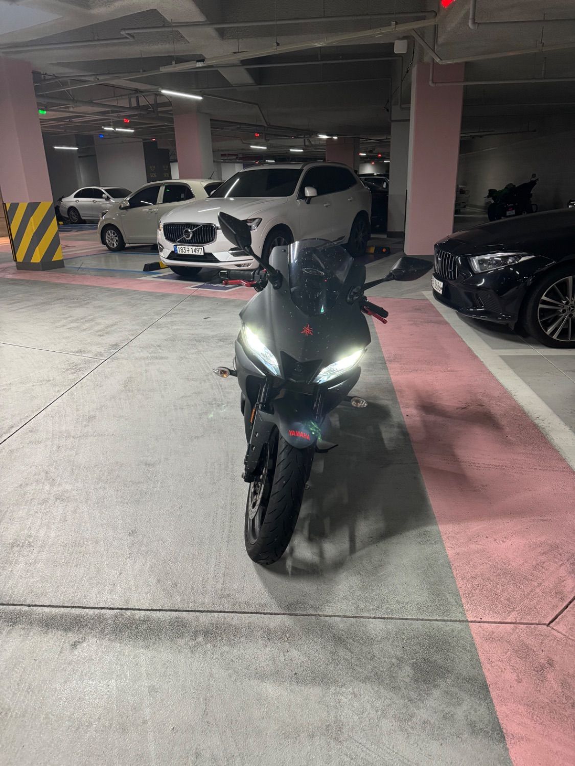 야마하 YZF R3 more