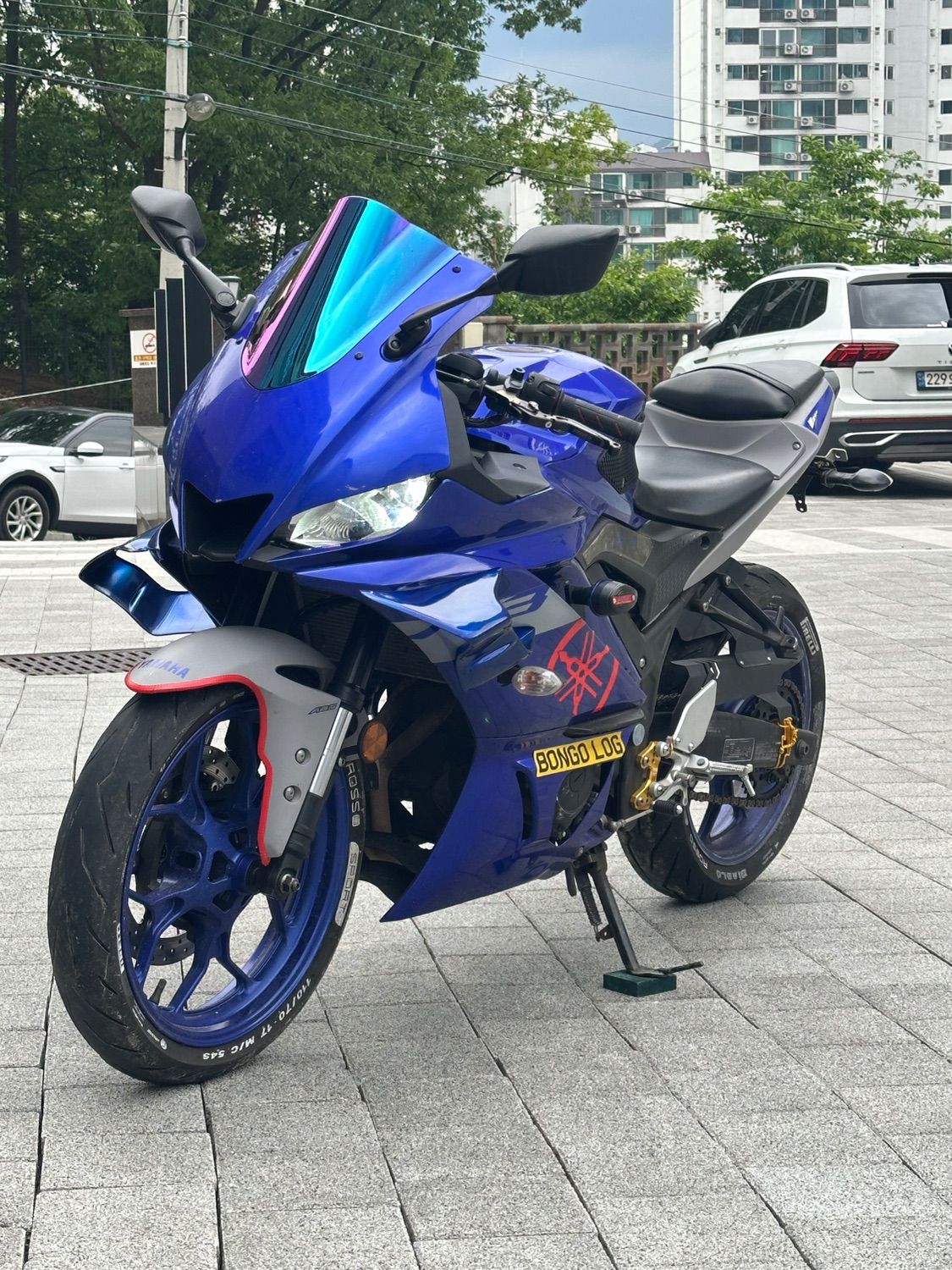 야마하 YZF R3 thumb 2