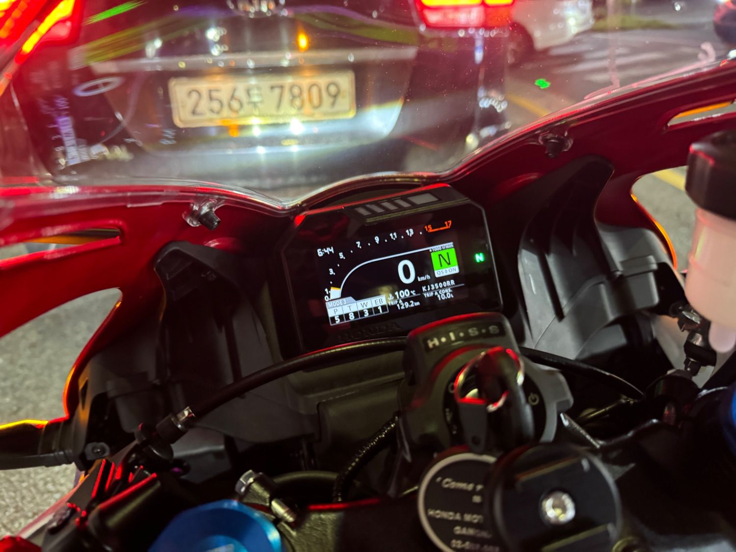 혼다 CBR 600 RR thumb 2