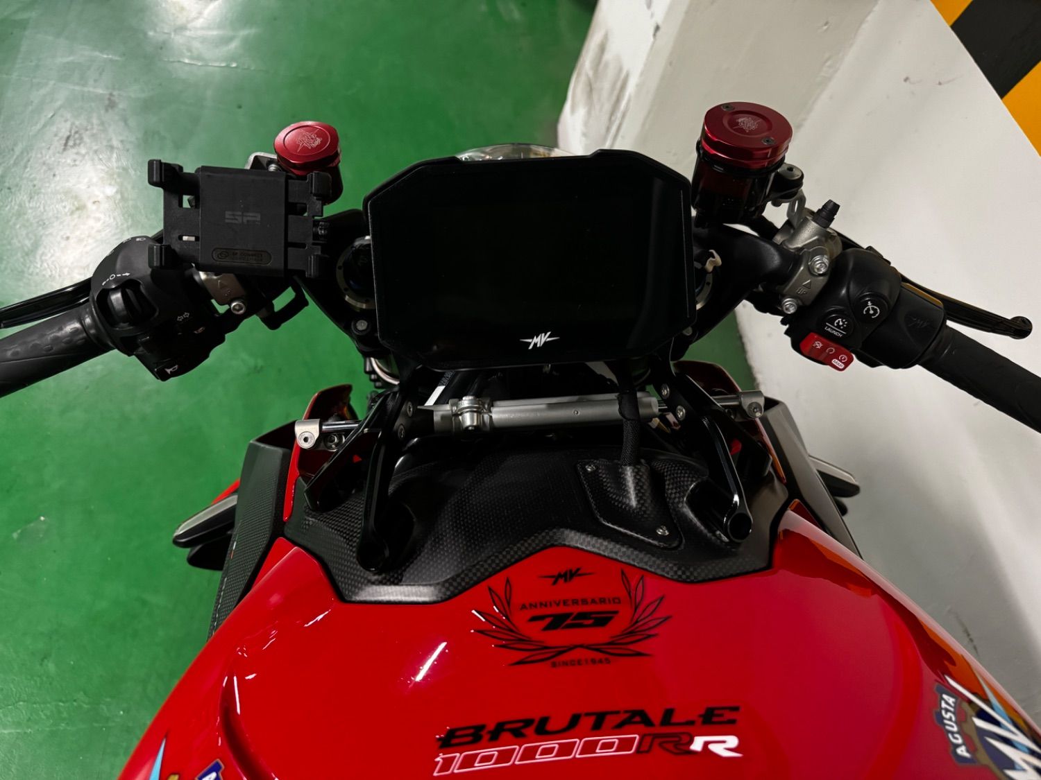MV아구스타 브루탈레 1000 RR 2020 레드 사진 3