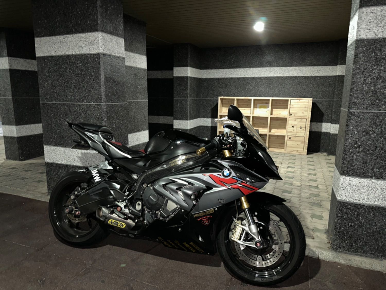 BMW S 1000 RR 2017 블랙 사진 6
