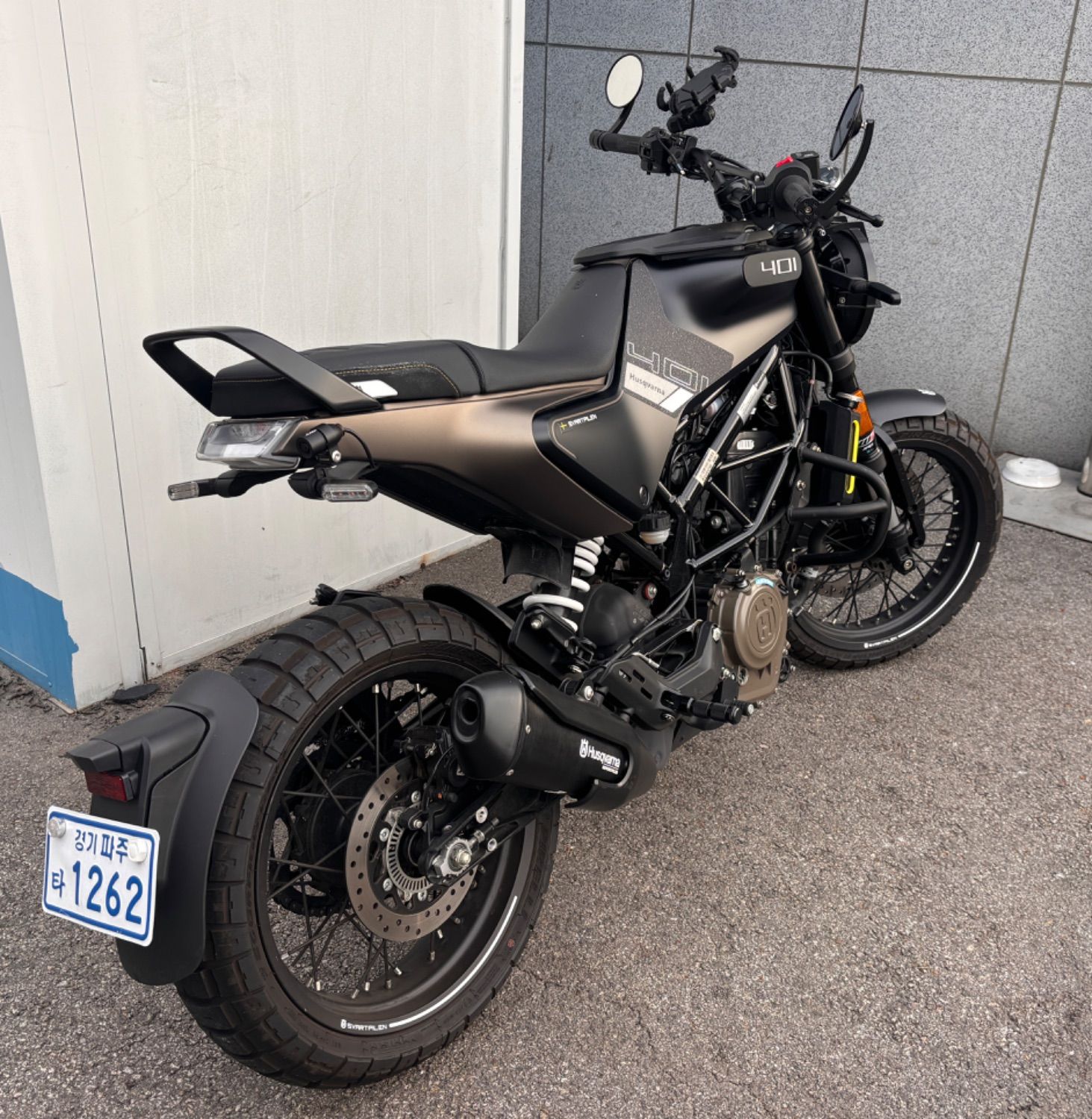 허스크바나 스바르트필렌 401 thumb 2