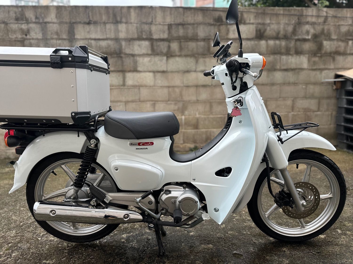 혼다 슈퍼 커브 110 thumb 2