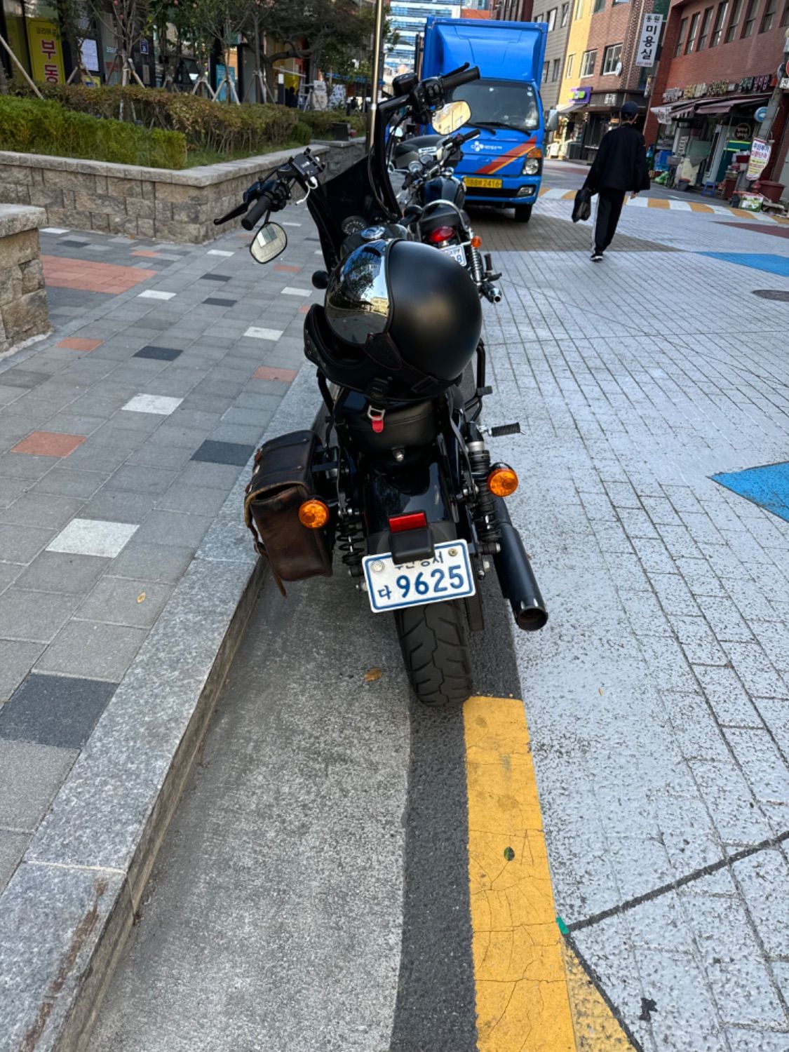 할리데이비슨 포티에잇 스페셜 2019 블랙 사진 4