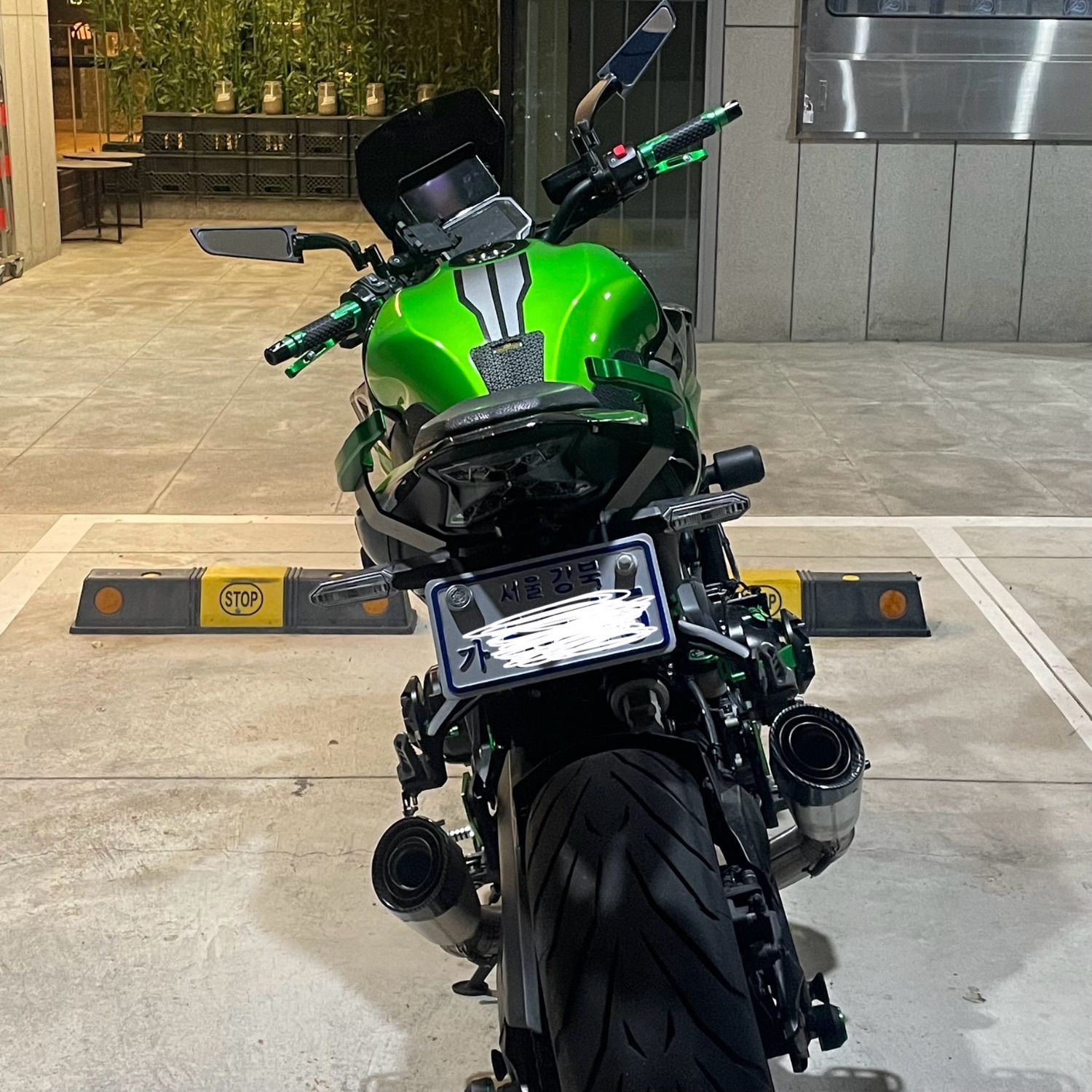 가와사키 Z 900 more