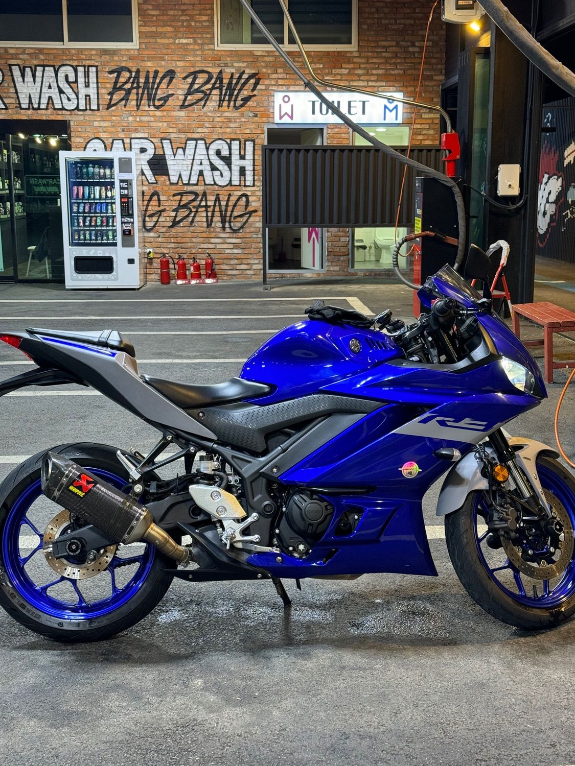 야마하 YZF R3 more