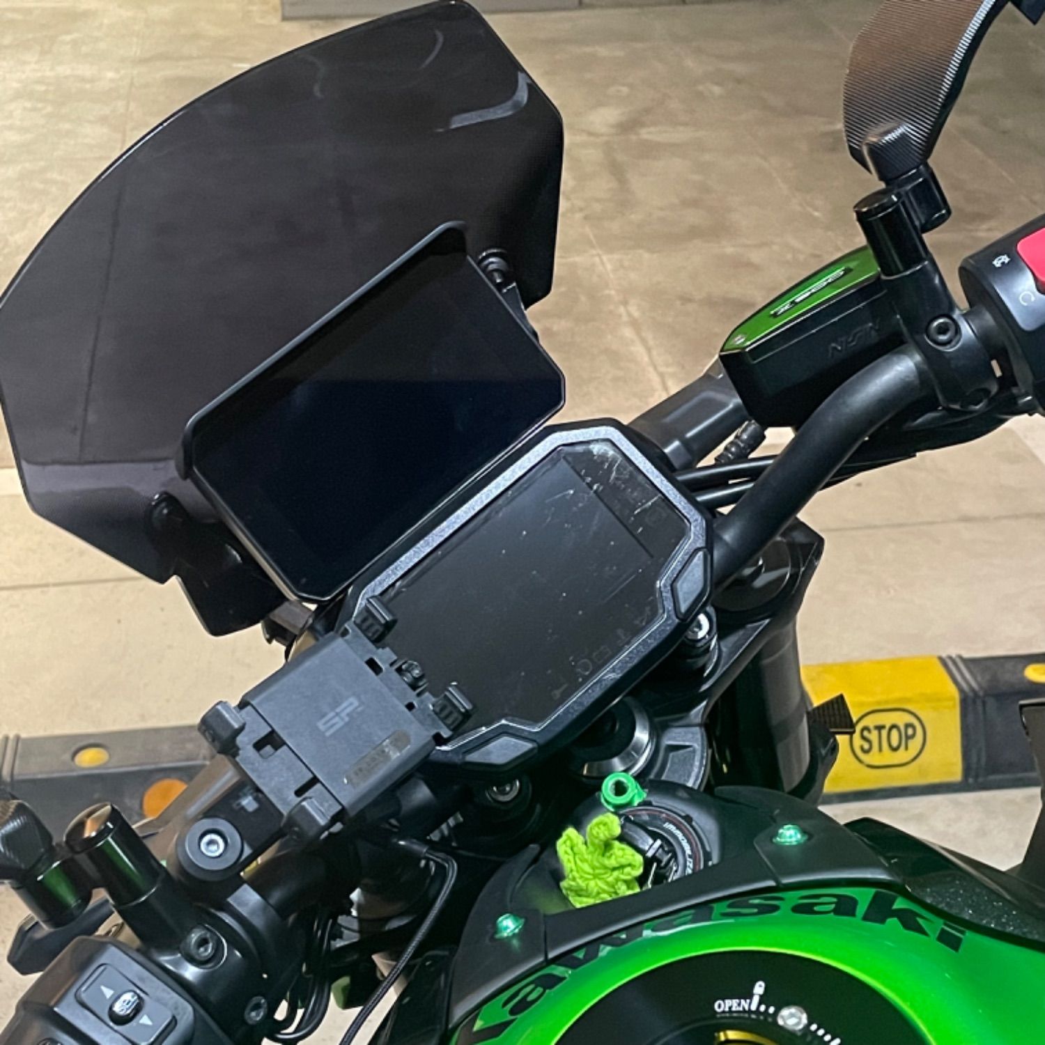 가와사키 Z 900 ABS 2022 그린 사진 5