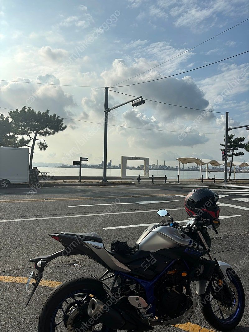 야마하 MT 03 more