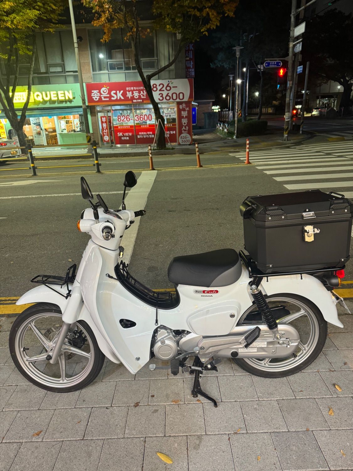 혼다 슈퍼 커브 110 thumb 2