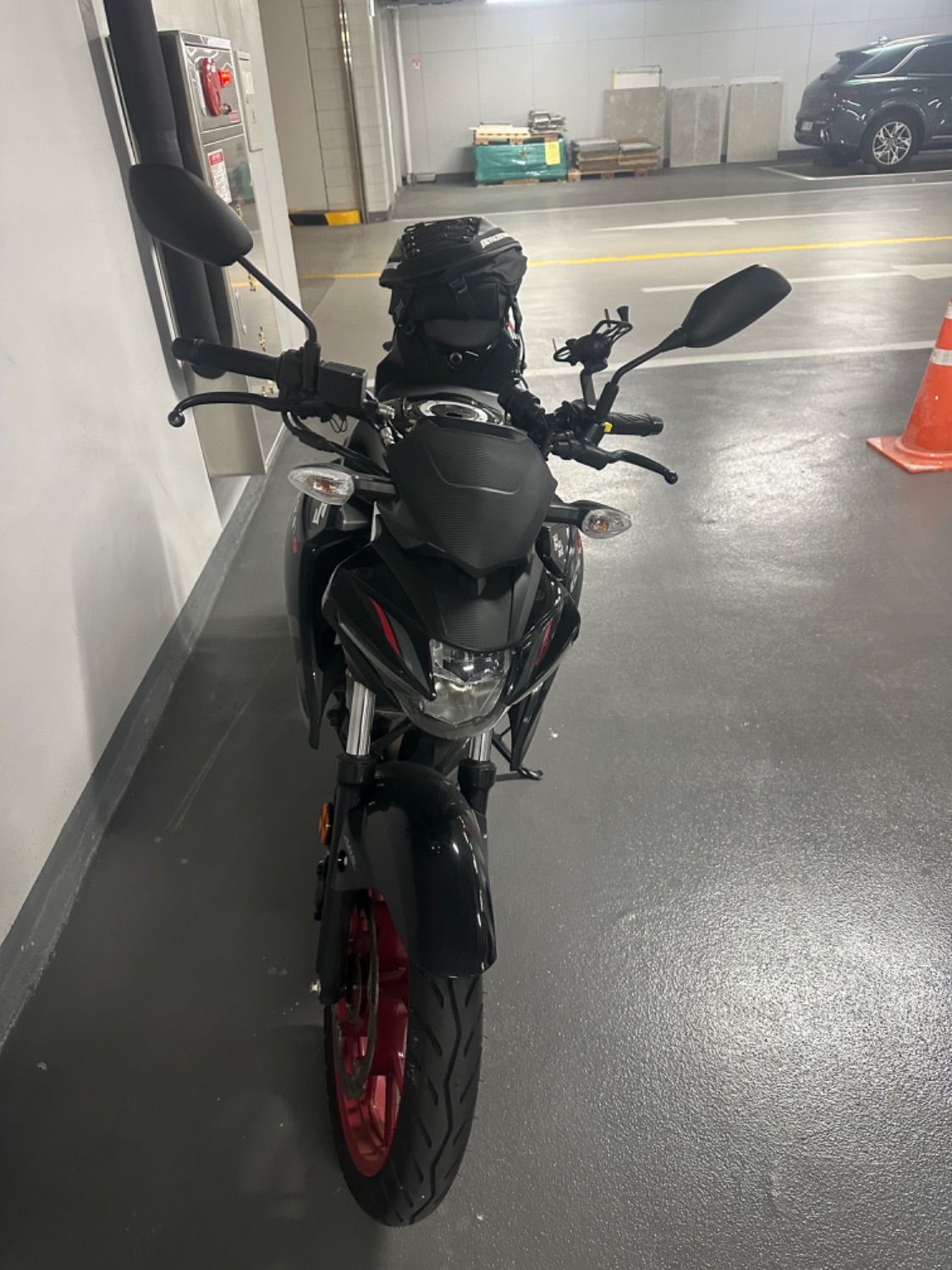 스즈키 GSX S 125 thumb 2