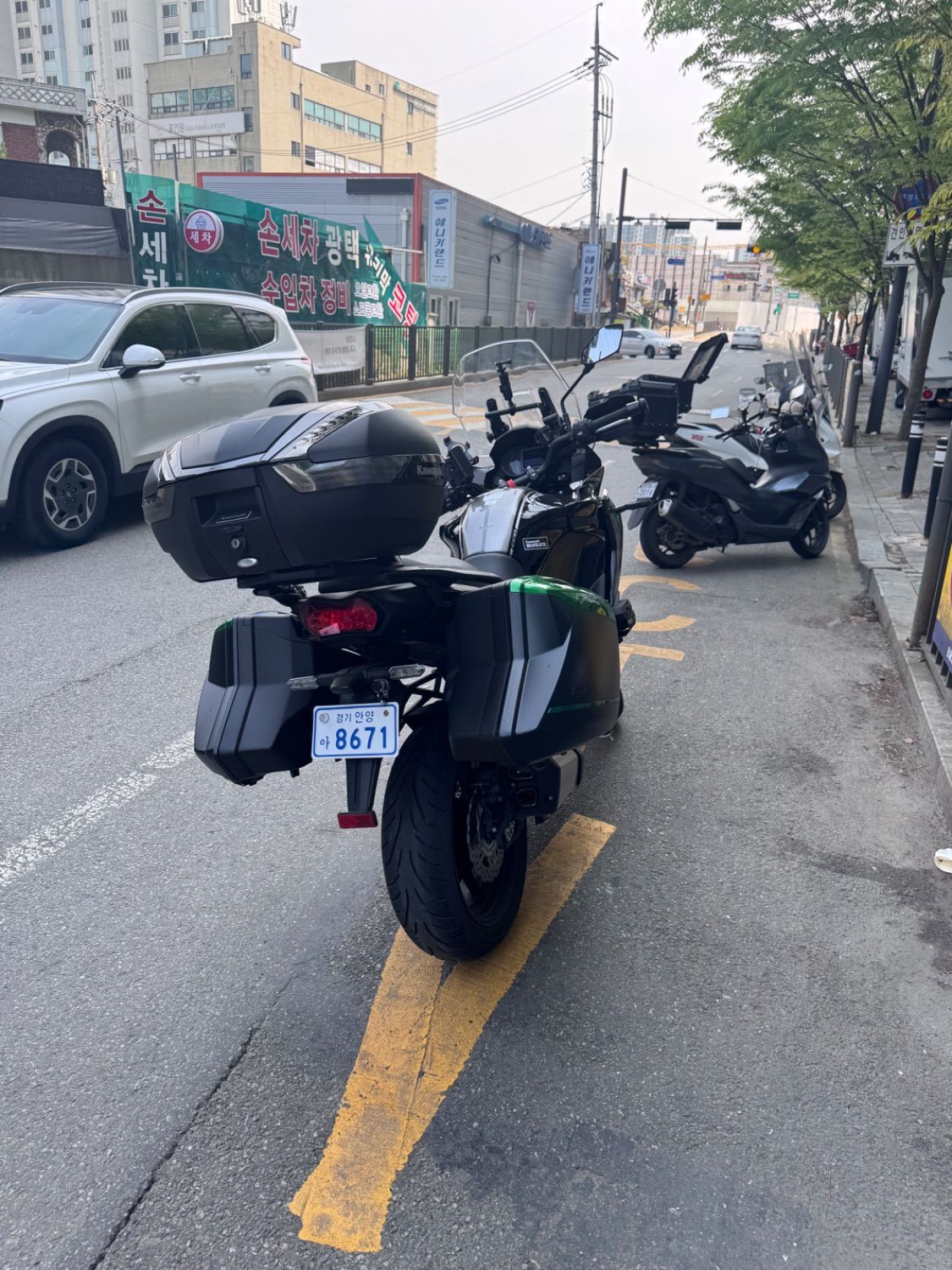 가와사키 버시스 1000 SE 2022 화이트 사진 3