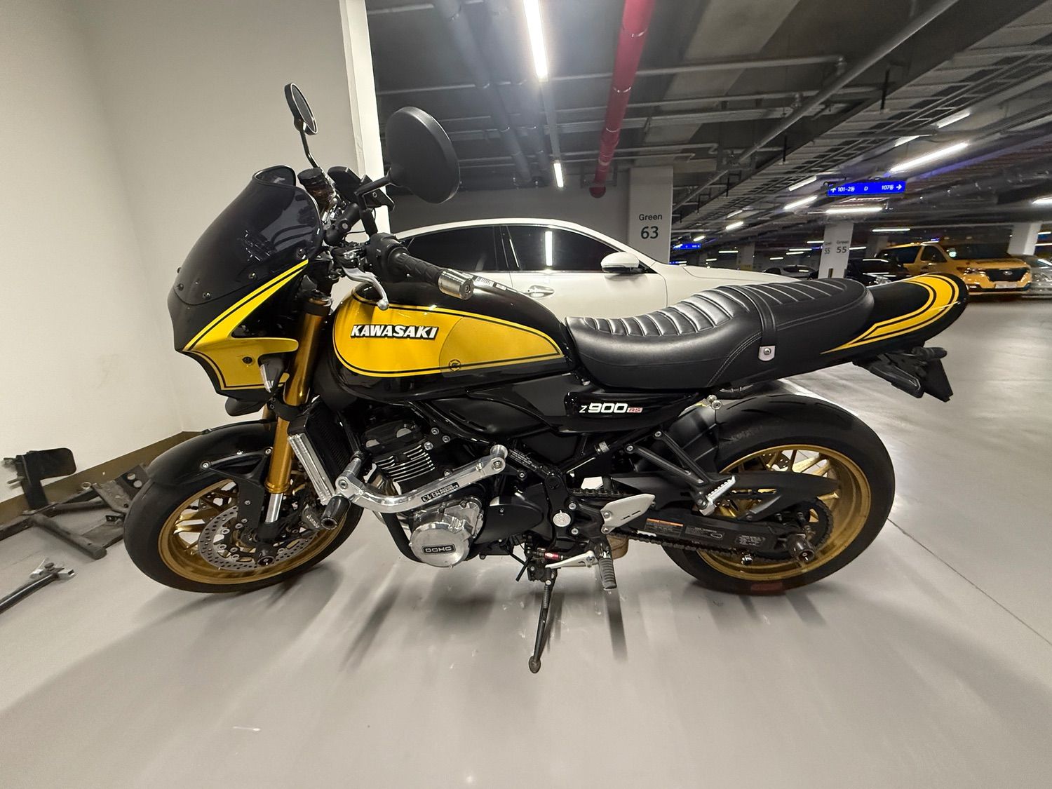 가와사키 Z 900 RS SE ABS 2023 옐로 사진 2